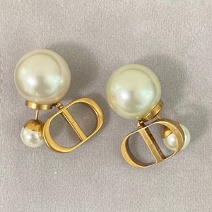 Dior earring